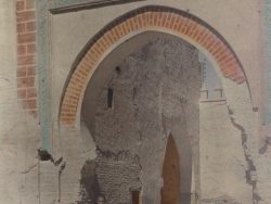 FRSFP_0821IM_A_28 - Porte,&amp;nbsp;[Marrakech,&amp;nbsp;Maroc], 1921. verre autochrome, 9 x 12 cm